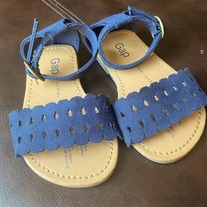 Gap Navy Blue Sandals size 5